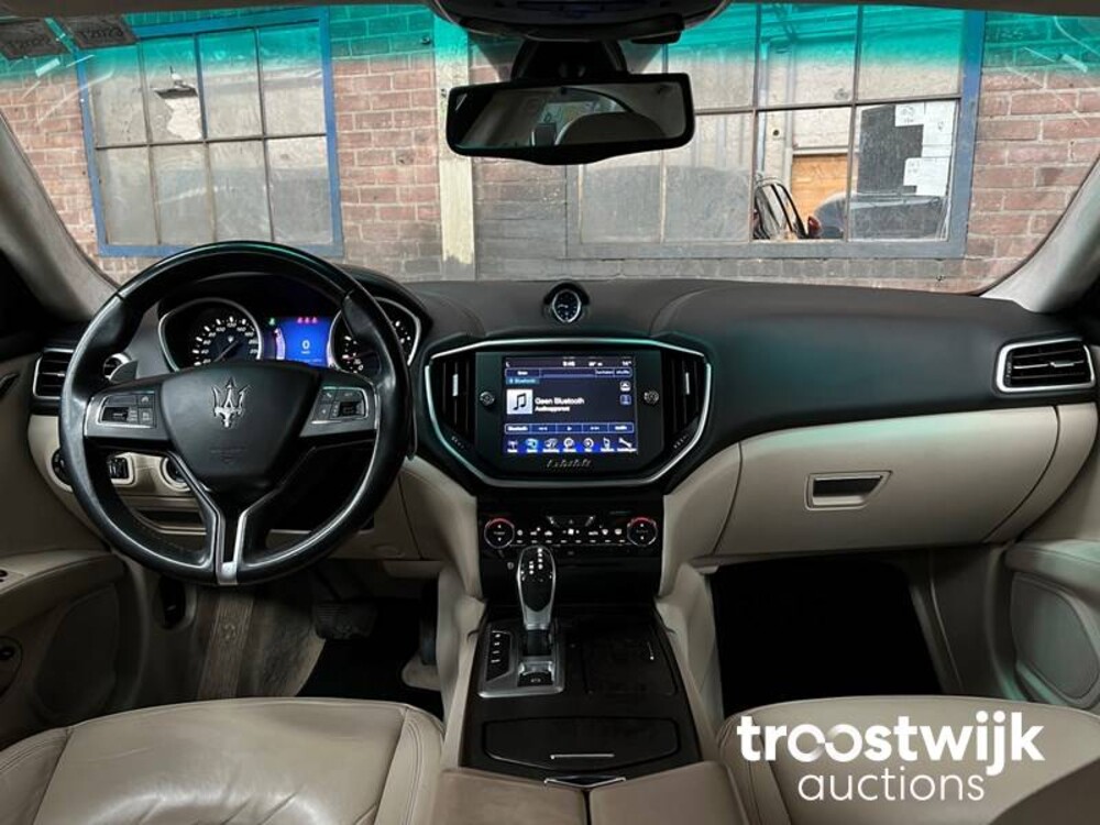 Maserati Ghibli 3.0 V6 330PS 2014 -Orig NL-, 6-TXZ-35