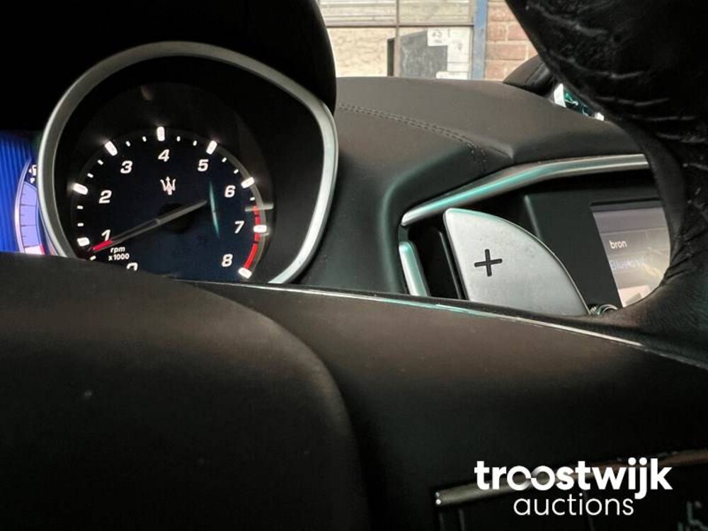 Maserati Ghibli 3.0 V6 330PS 2014 -Orig NL-, 6-TXZ-35