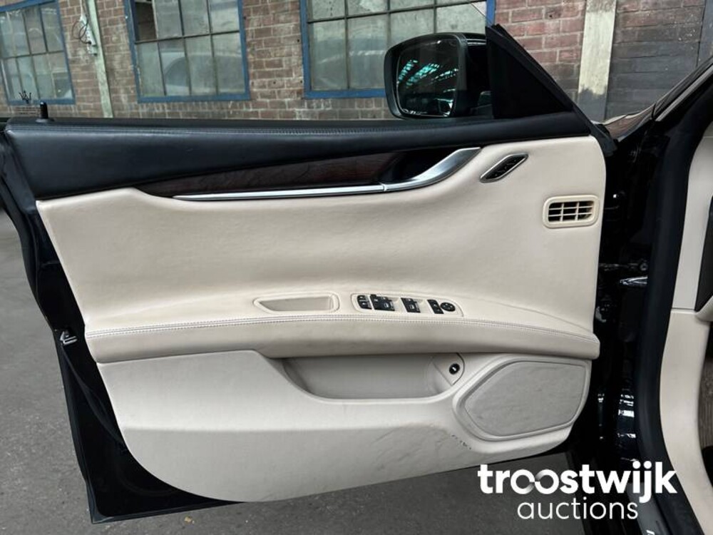 Maserati Ghibli 3.0 V6 330PS 2014 -Orig NL-, 6-TXZ-35