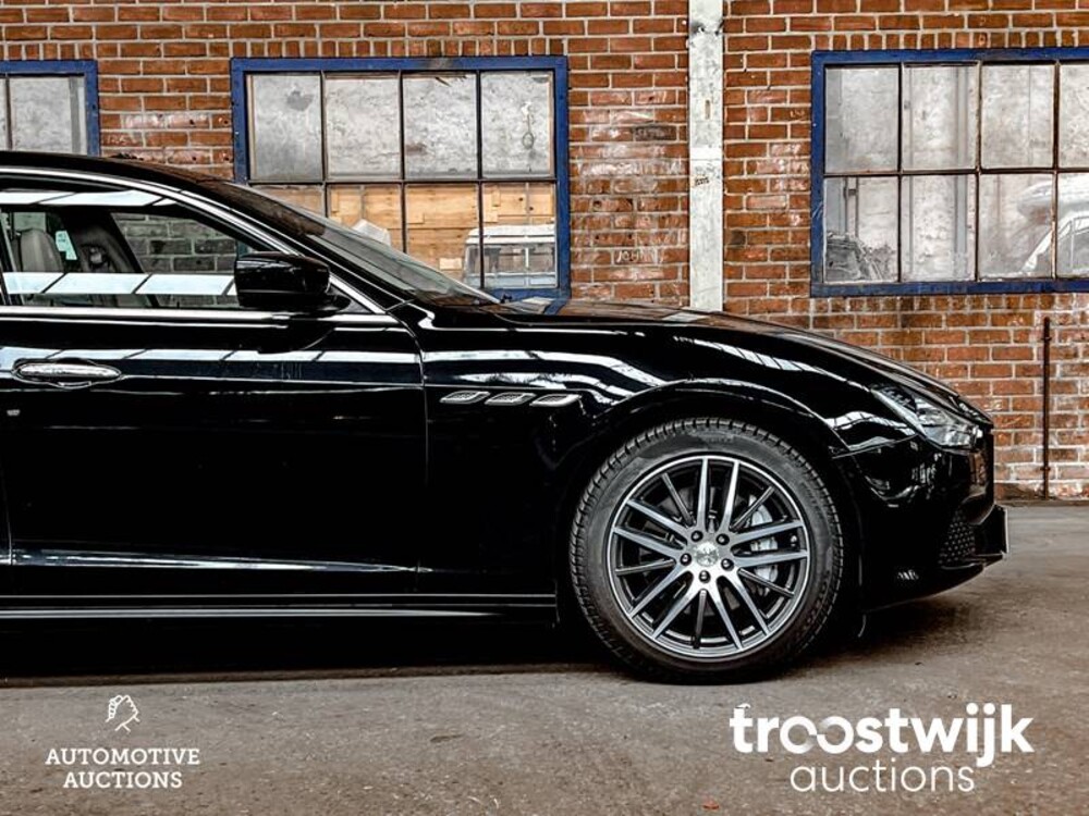 Maserati Ghibli 3.0 V6 330PS 2014 -Orig NL-, 6-TXZ-35