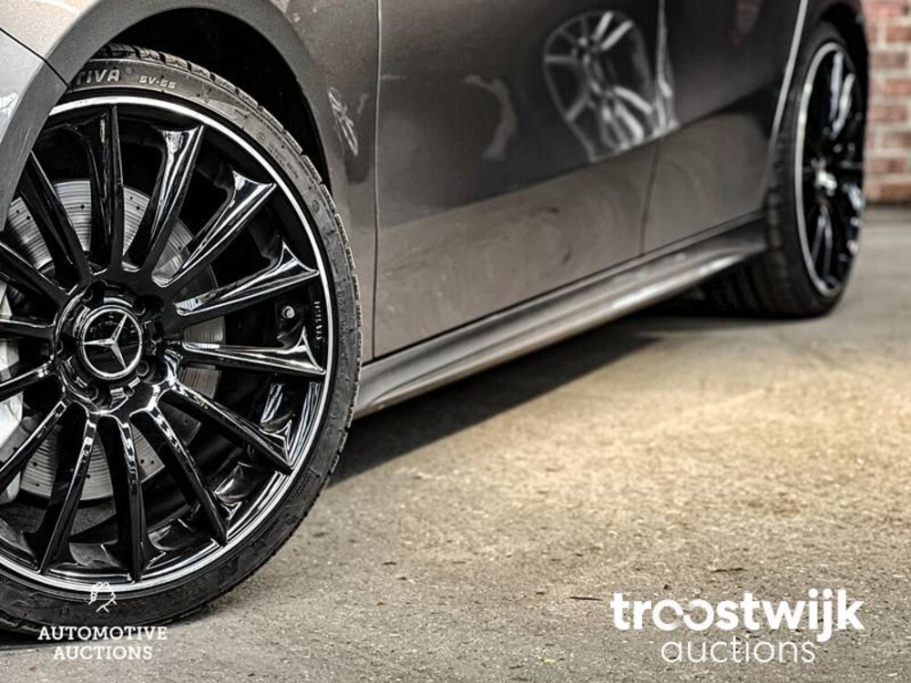 Mercedes-Benz A35 AMG 4Matic Premium Plus  306 PS 2019 A-Klasse, J-833-GL