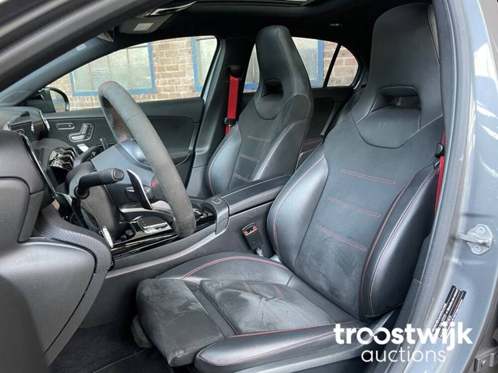 Mercedes-Benz A35 AMG 4Matic Premium Plus  306 PS 2019 A-Klasse, J-833-GL