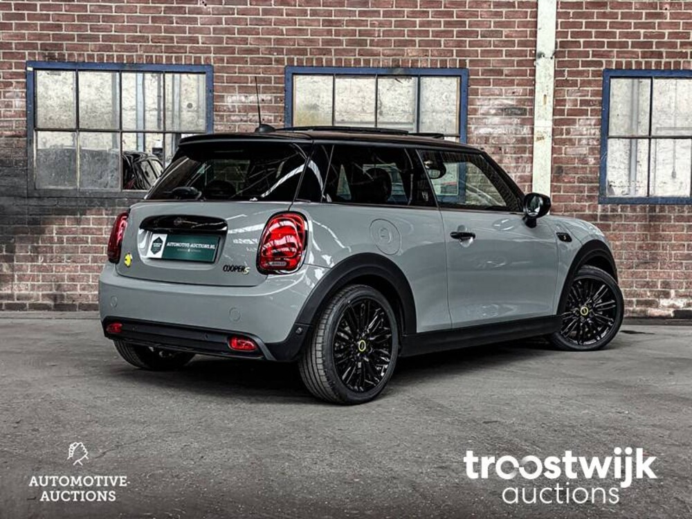Mini Cooper Elektrisch 184PS 2022 -Herstellergarantie-