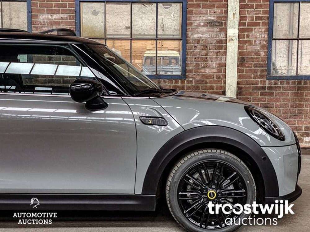Mini Cooper Elektrisch 184PS 2022 -Herstellergarantie-