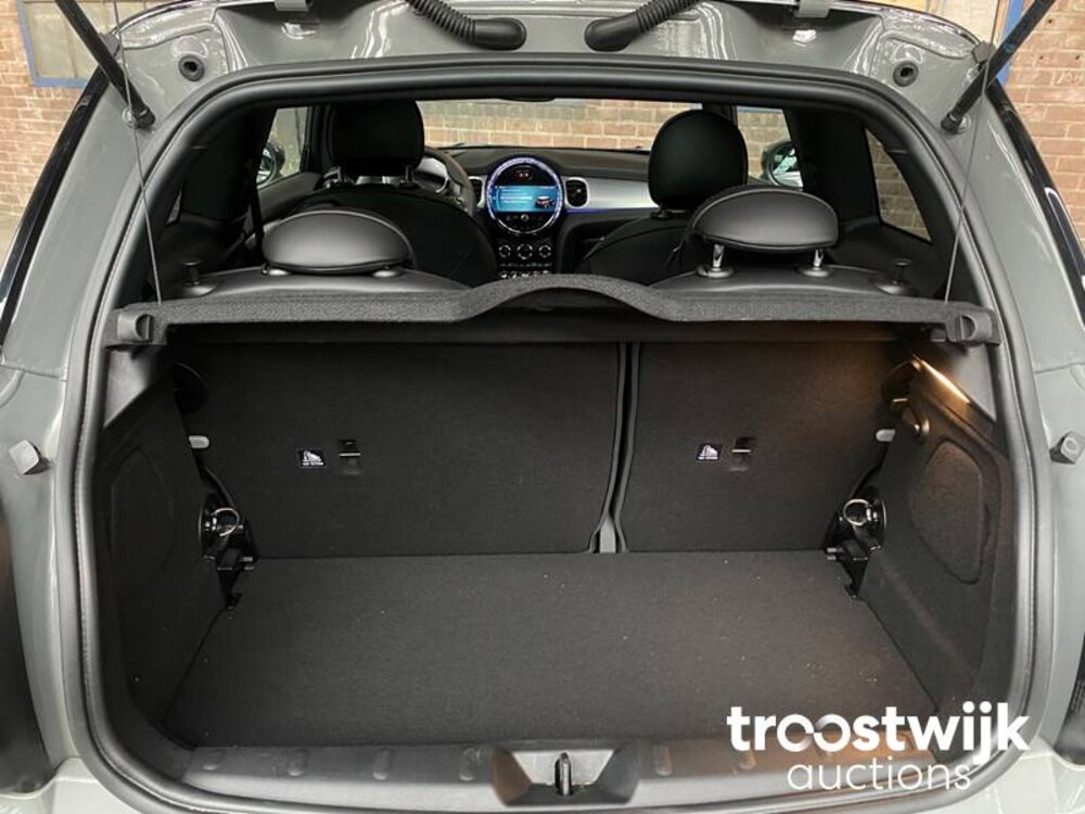 Mini Cooper Elektrisch 184PS 2022 -Herstellergarantie-