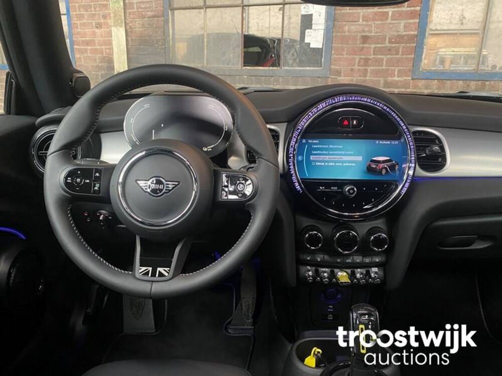 Mini Cooper Elektrisch 184PS 2022 -Herstellergarantie-