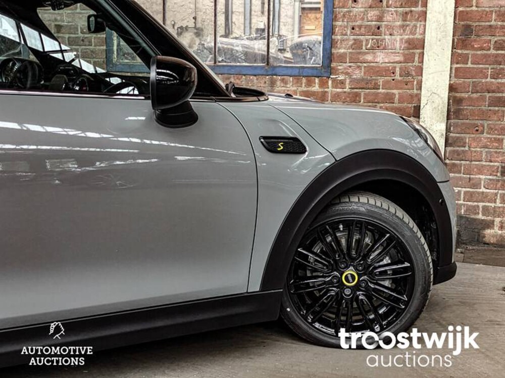 Mini Cooper Elektrisch 184PS 2022 -Herstellergarantie-