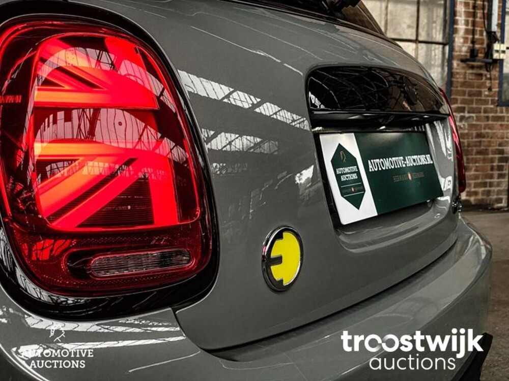 Mini Cooper Elektrisch 184PS 2022 -Herstellergarantie-