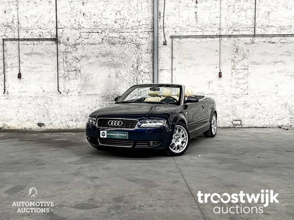 Audi A4 Cabriolet 3.0 V6 Pro Line 220pk 2003, 49-RB-TG
