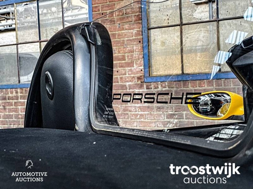 Porsche Boxster 986 2.7 228pk 2004 -Youngtimer-