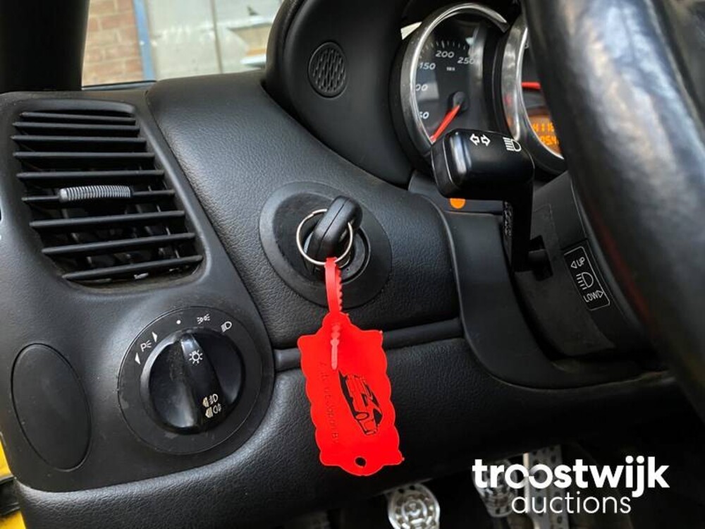 Porsche Boxster 986 2.7 228pk 2004 -Youngtimer-