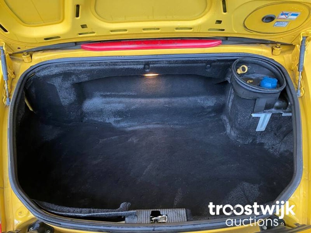 Porsche Boxster 986 2.7 228pk 2004 -Youngtimer-