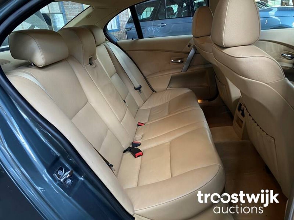 BMW 530i Executive E60 231pk 2003 -Orig. NL-, 40-NB-ZP