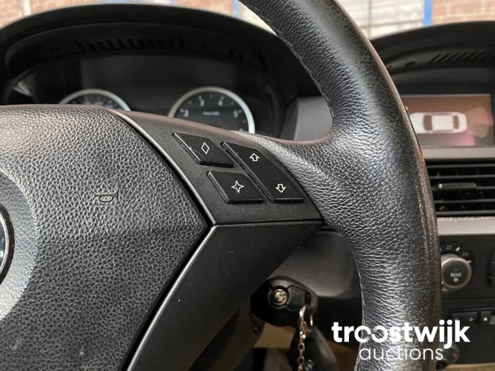 BMW 530i Executive E60 231pk 2003 -Orig. NL-, 40-NB-ZP