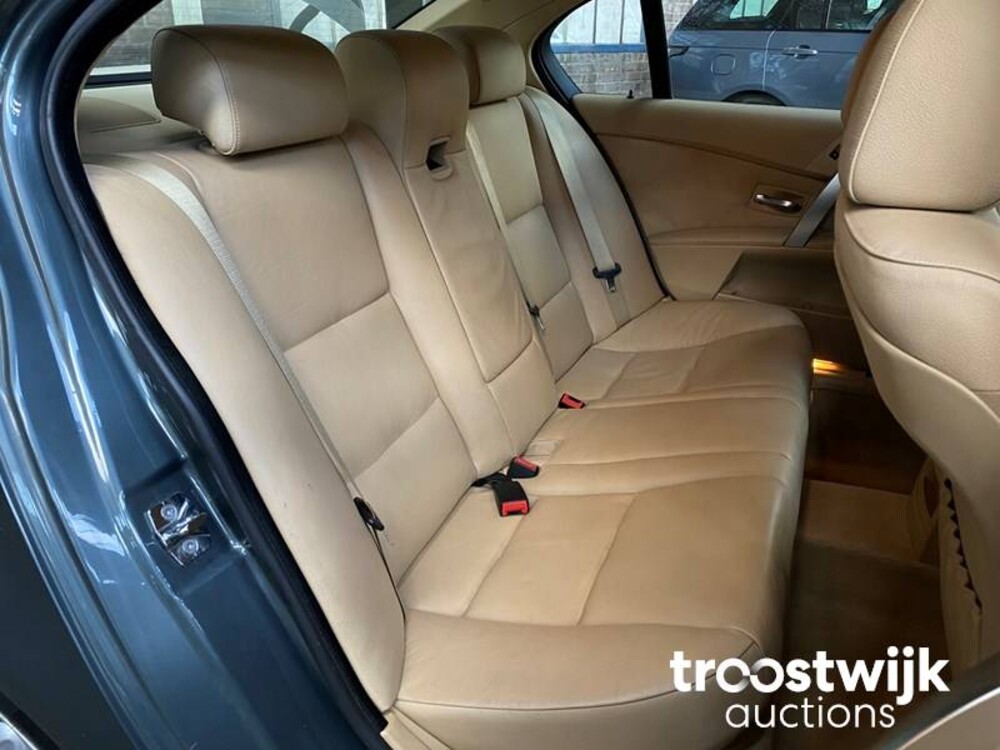 BMW 530i Executive E60 231pk 2003 -Orig. NL-, 40-NB-ZP