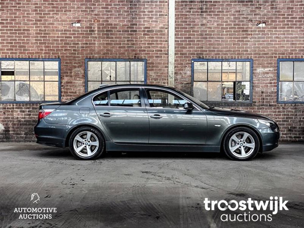 BMW 530i Executive E60 231pk 2003 -Orig. NL-, 40-NB-ZP