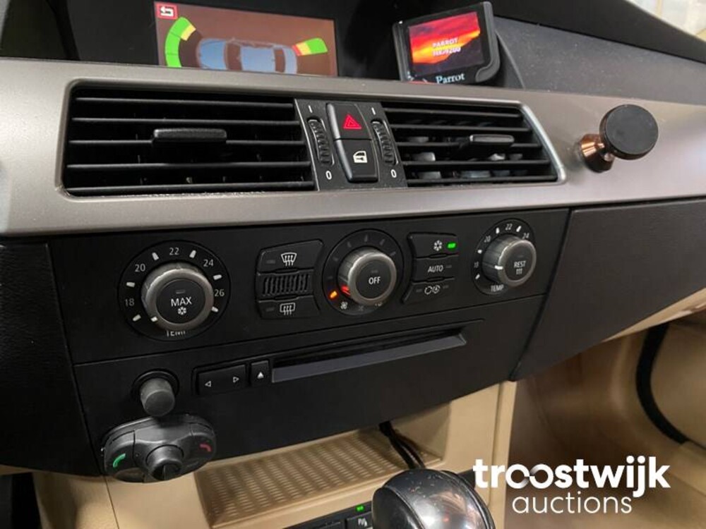 BMW 530i Executive E60 231pk 2003 -Orig. NL-, 40-NB-ZP