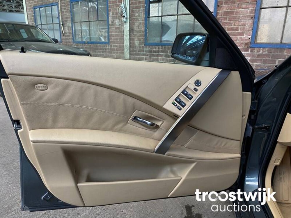 BMW 530i Executive E60 231pk 2003 -Orig. NL-, 40-NB-ZP