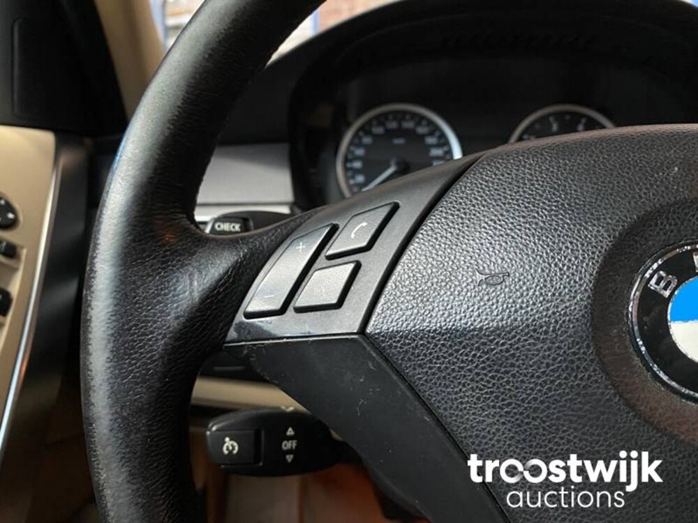 BMW 530i Executive E60 231pk 2003 -Orig. NL-, 40-NB-ZP