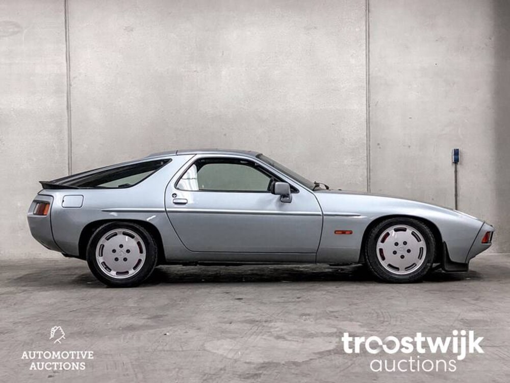 Porsche 928 S 4.7 Coupé 300 PS 1986, NB-JH-42