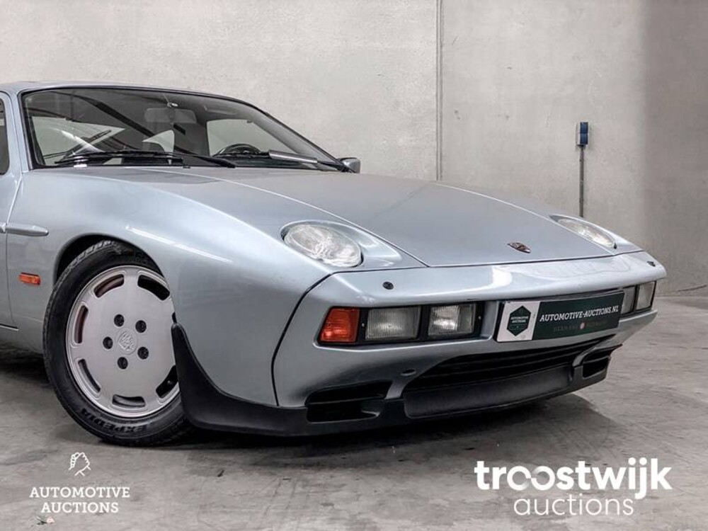 Porsche 928 S 4.7 Coupé 300 PS 1986, NB-JH-42