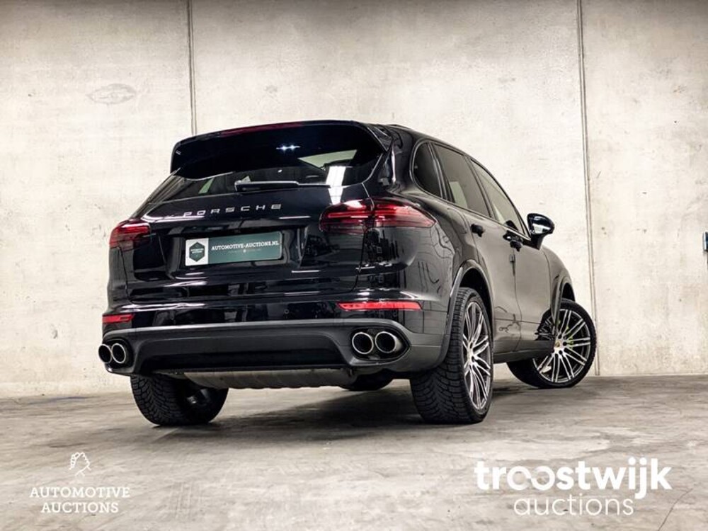 Porsche Cayenne S E-Hybrid 3.0 V6 Sport Chrono 416hp 2015 -Orig NL-, HF-254-S