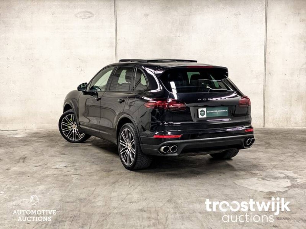 Porsche Cayenne S E-Hybrid 3.0 V6 Sport Chrono 416hp 2015 -Orig NL-, HF-254-S