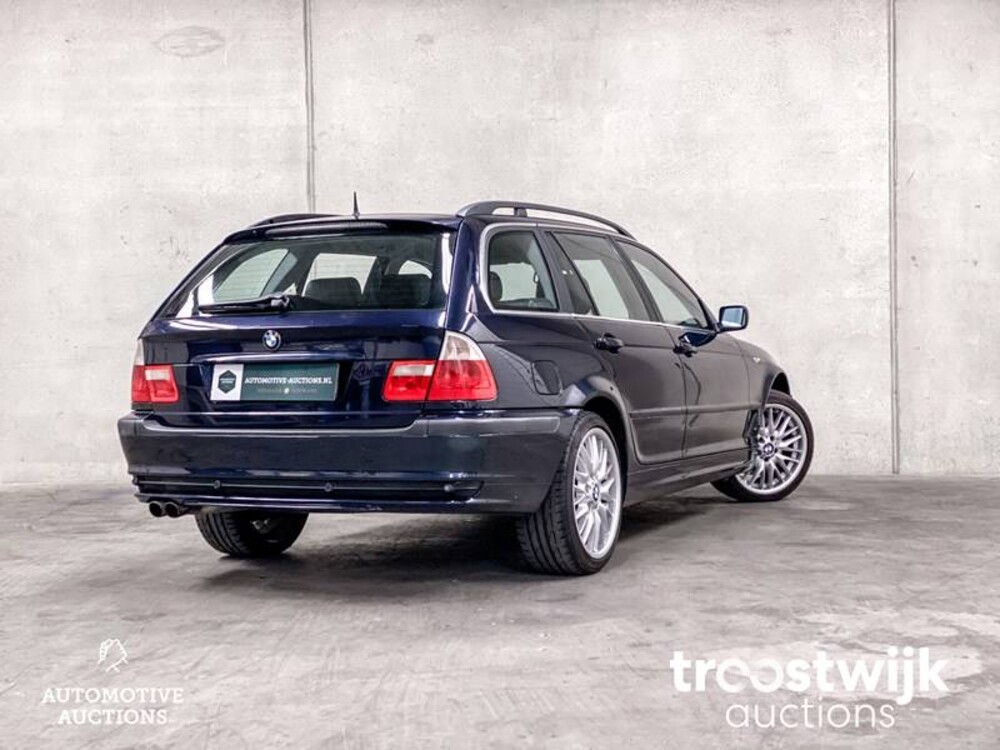 BMW 330xi Executive 231hp 2001 -Orig. NL-, 82-HS-JT