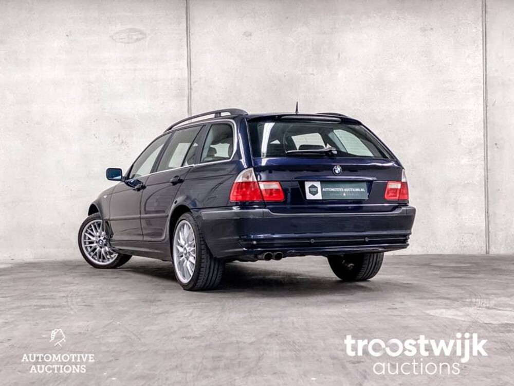 BMW 330xi Executive 231hp 2001 -Orig. NL-, 82-HS-JT