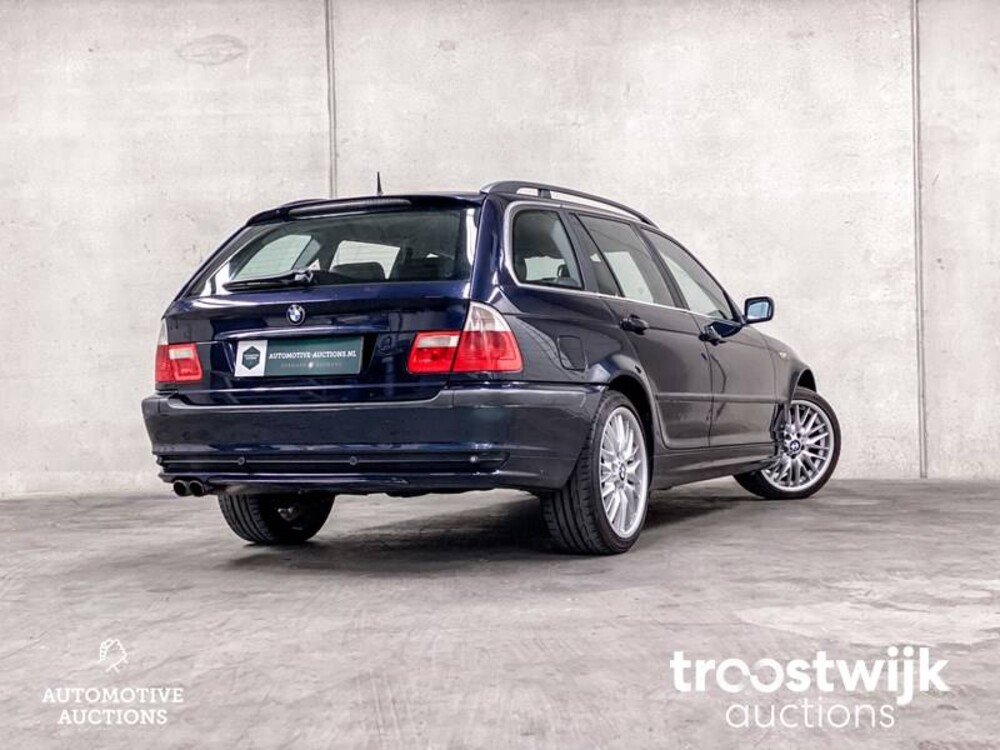 BMW 330xi Executive 231hp 2001 -Orig. NL-, 82-HS-JT