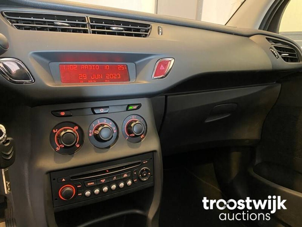 Citroen C3 PureTech Attraction 2014 -Orig. NL-, 2-XPB-96