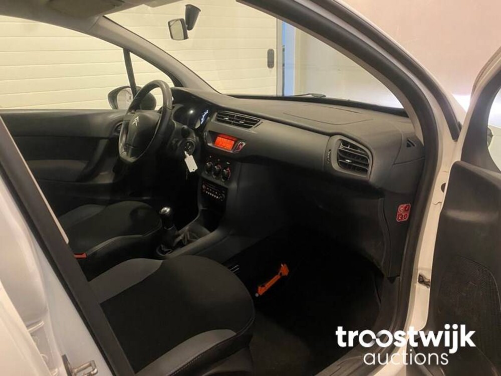 Citroen C3 PureTech Attraction 2014 -Orig. NL-, 2-XPB-96