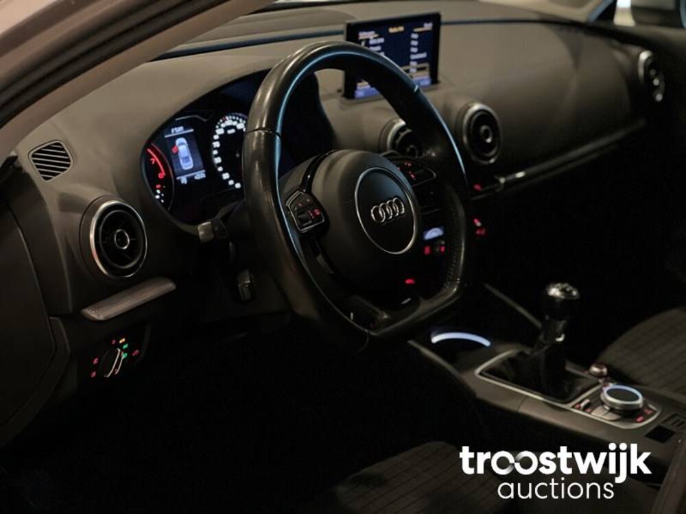 Audi A3 Limousine TFSI CoD Ambition Pro Line S 140pk 2014, GG-288-J