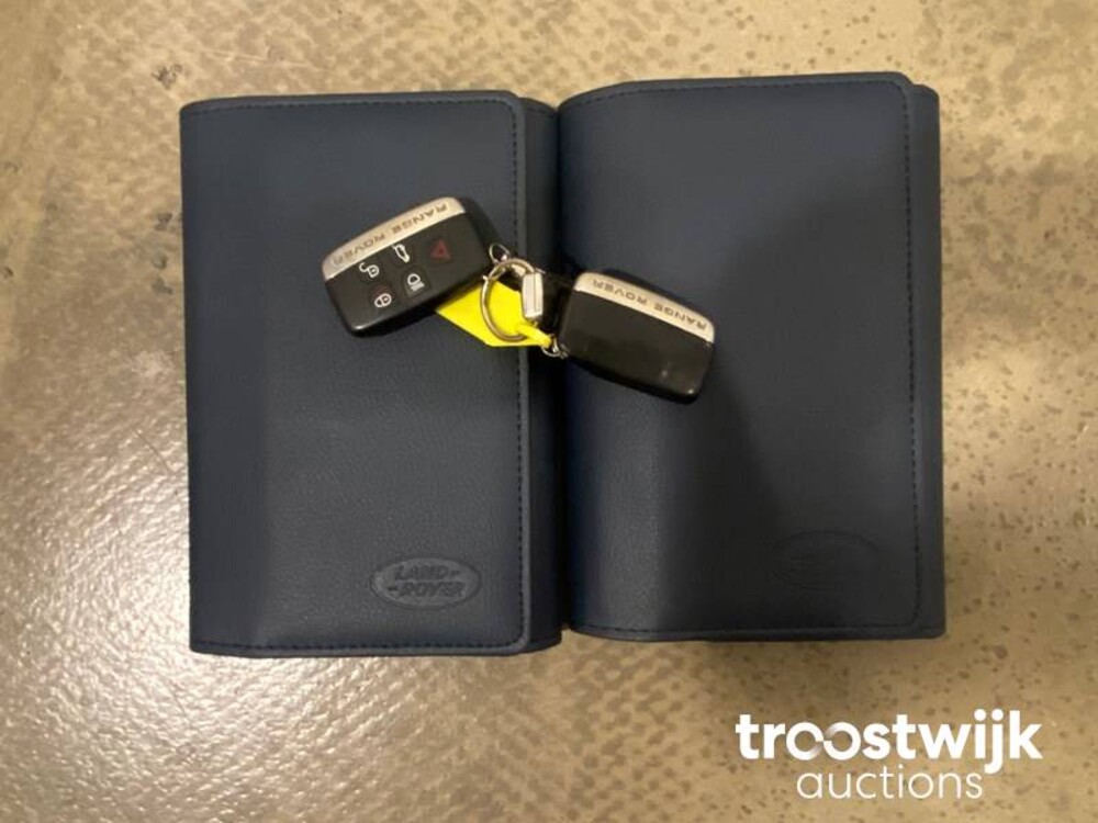 Land Rover Range Rover 4.4 SDV8 Autobiography 340pk 2013, 3-KHF-28