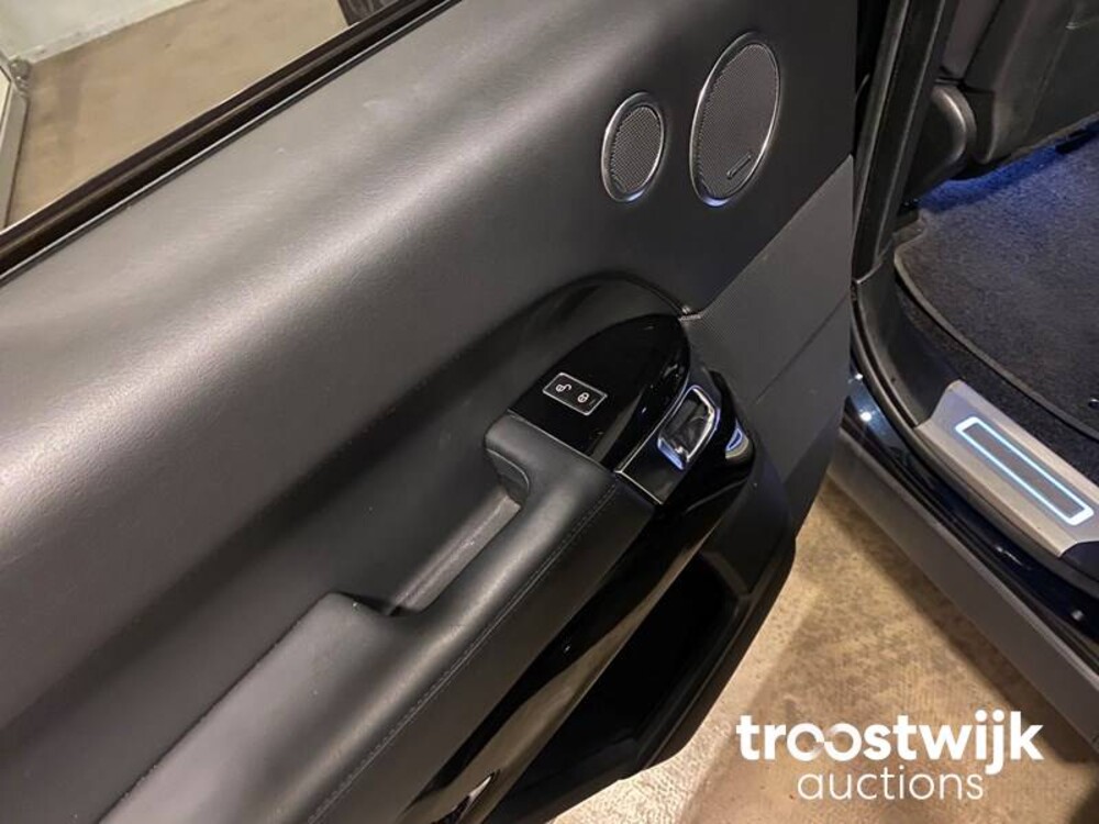 Land Rover Range Rover 4.4 SDV8 Autobiography 340pk 2013, 3-KHF-28