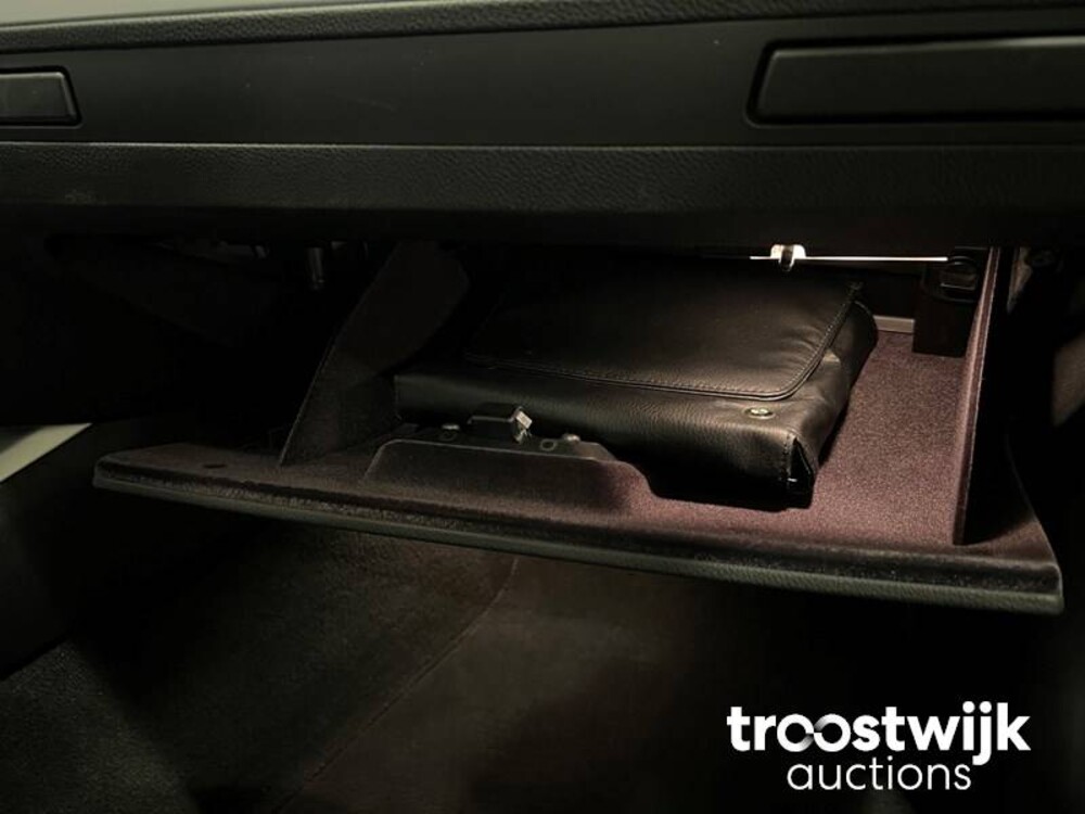 BMW 325i Coupe E92/E90 Introduction 3-Serie 218pk 2006 -Youngtimer-, 08-TJ-RG