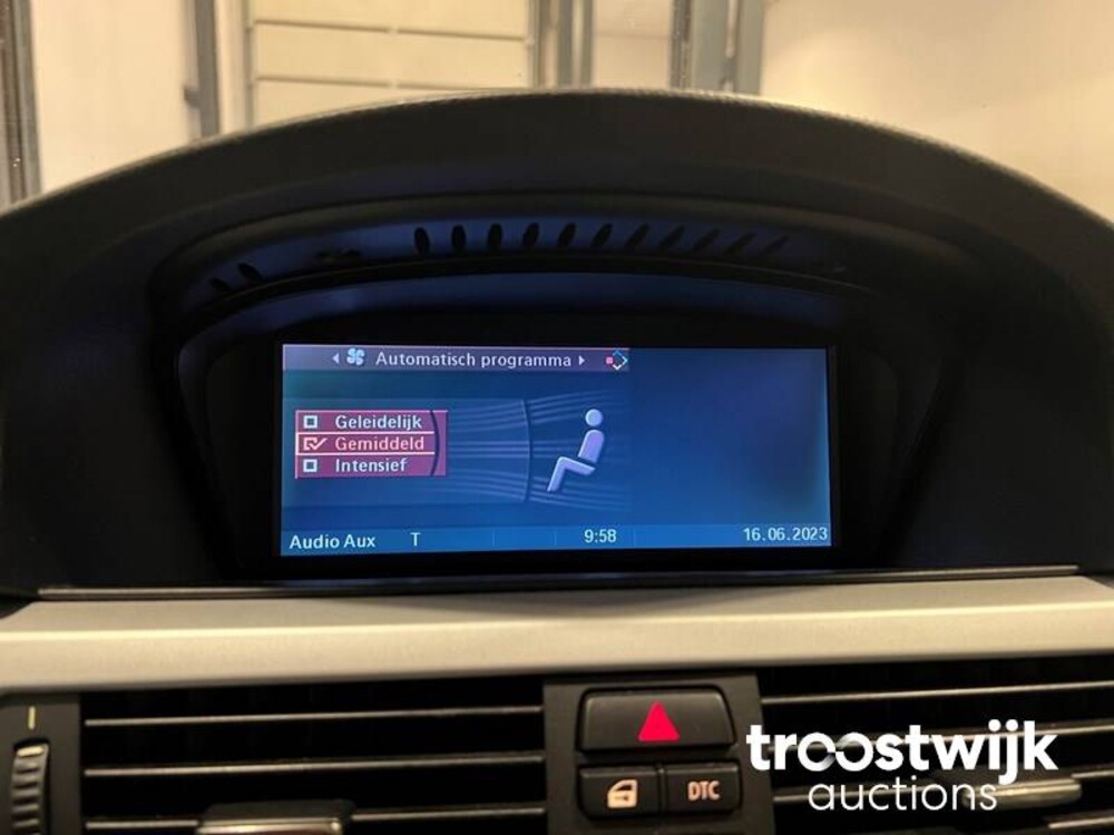 BMW 325i Coupe E92/E90 Introduction 3-Serie 218pk 2006 -Youngtimer-, 08-TJ-RG