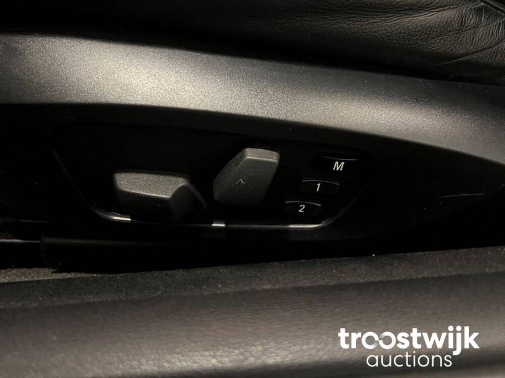 BMW 325i Coupe E92/E90 Introduction 3-Serie 218pk 2006 -Youngtimer-, 08-TJ-RG