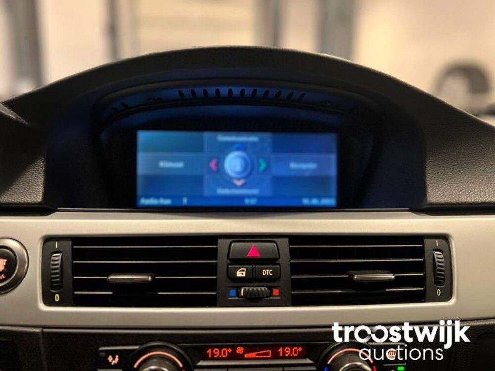 BMW 325i Coupe E92/E90 Introduction 3-Serie 218pk 2006 -Youngtimer-, 08-TJ-RG