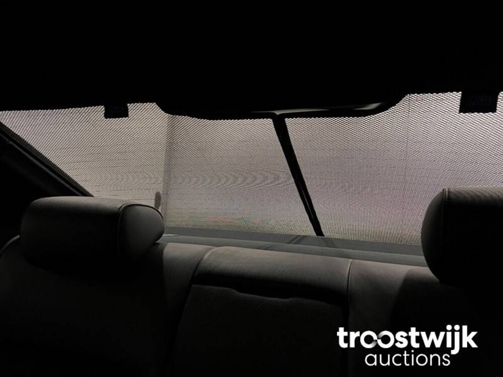 BMW 325i Coupe E92/E90 Introduction 3-Serie 218pk 2006 -Youngtimer-, 08-TJ-RG