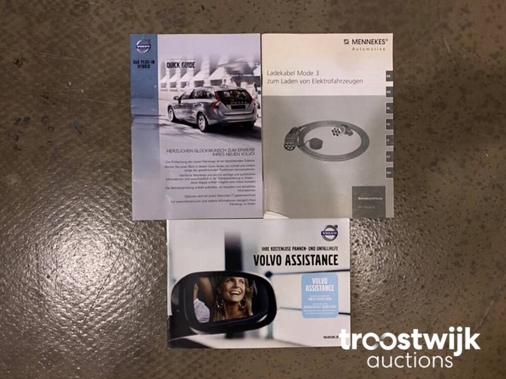 Volvo V60 2.4 D6 AWD Plug-In Hybrid Pure Limited 215pk 2013, JV-470-T