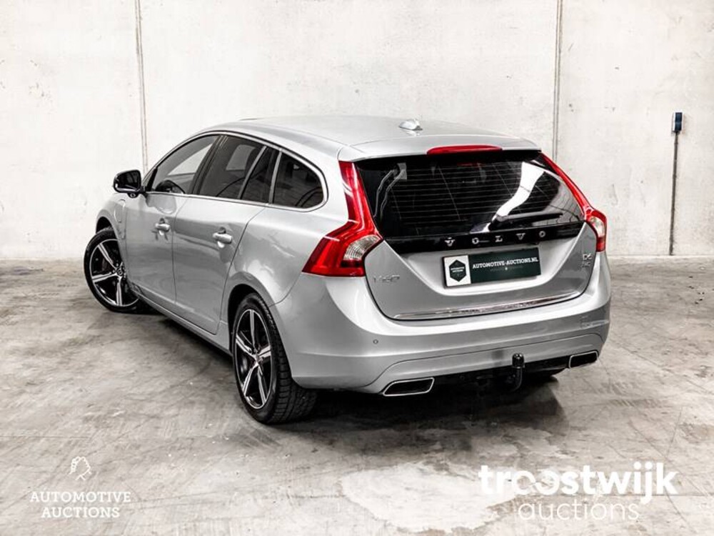 Volvo V60 2.4 D6 AWD Plug-In Hybrid Pure Limited 215pk 2013, JV-470-T