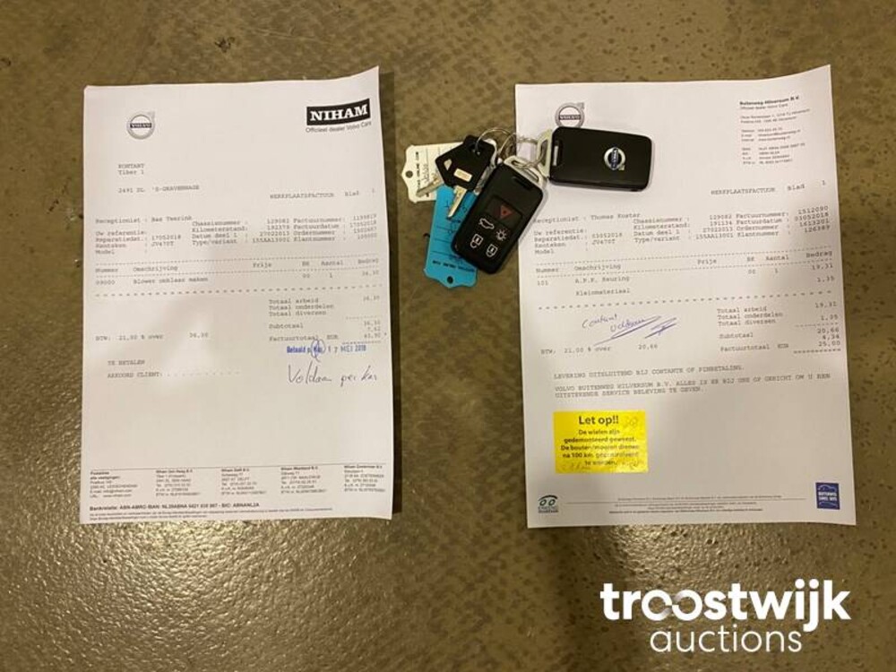 Volvo V60 2.4 D6 AWD Plug-In Hybrid Pure Limited 215pk 2013, JV-470-T