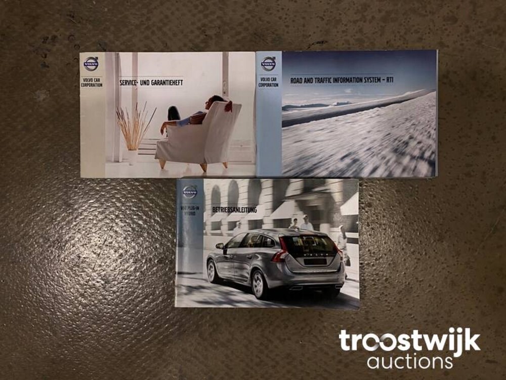 Volvo V60 2.4 D6 AWD Plug-In Hybrid Pure Limited 215pk 2013, JV-470-T