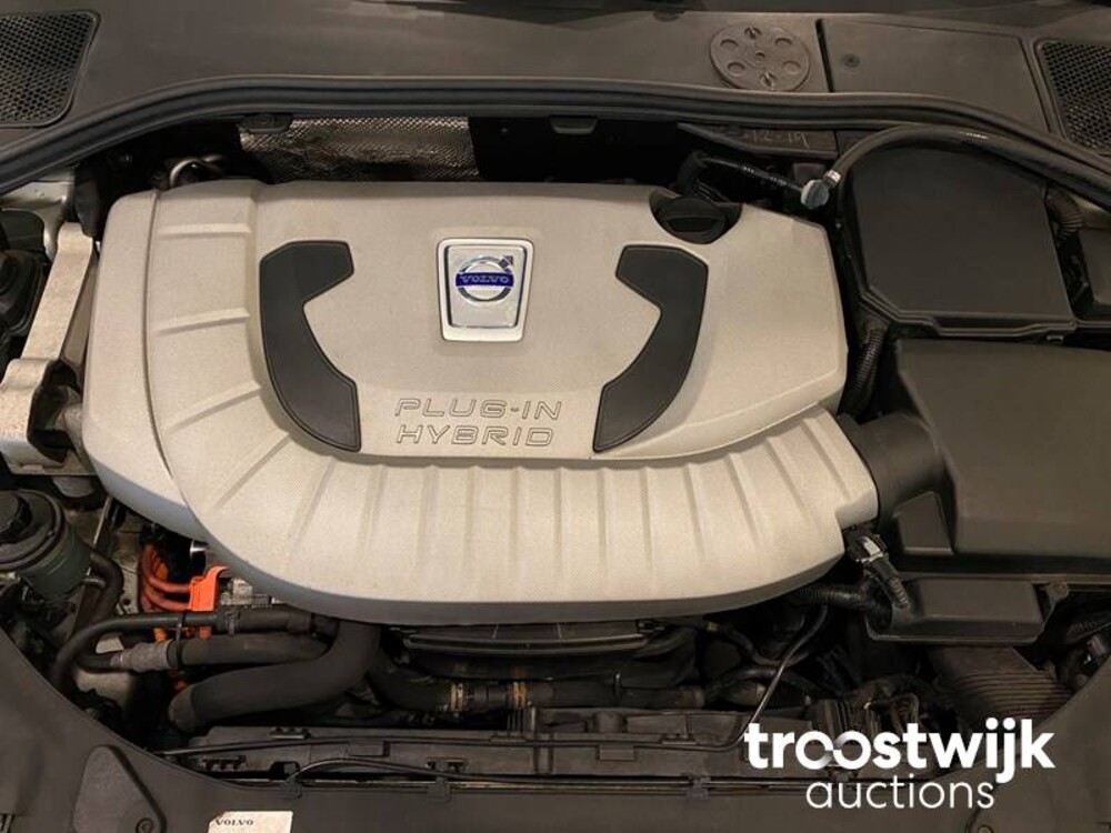 Volvo V60 2.4 D6 AWD Plug-In Hybrid Pure Limited 215pk 2013, JV-470-T