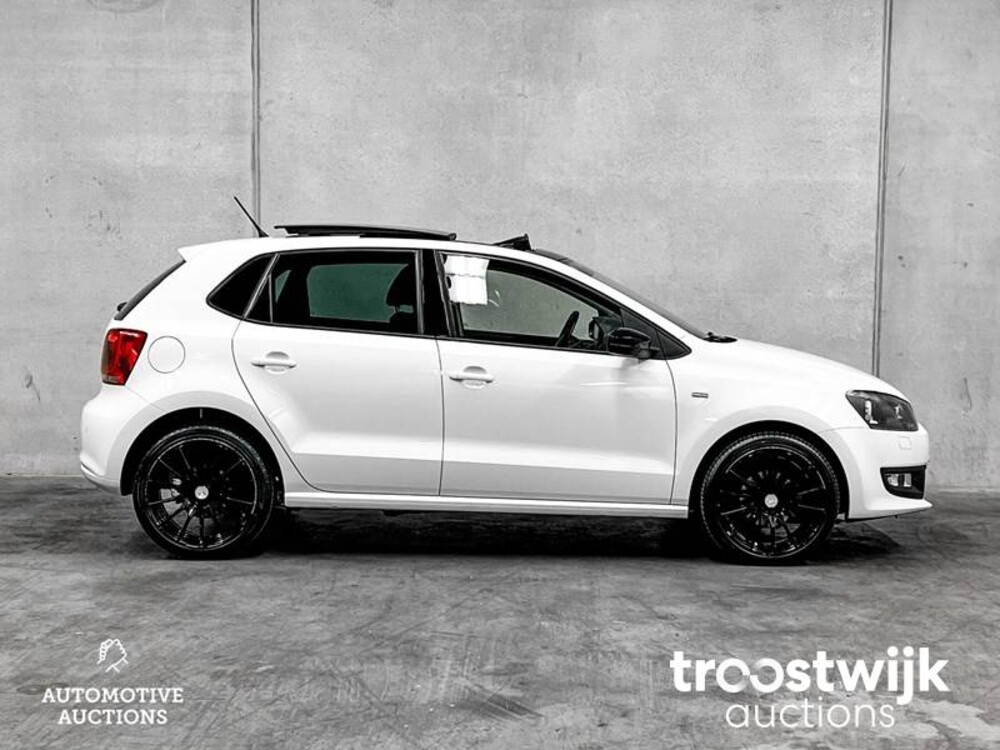 Volkswagen Polo Match TSI Highline 90pk 2012, NP-732-R