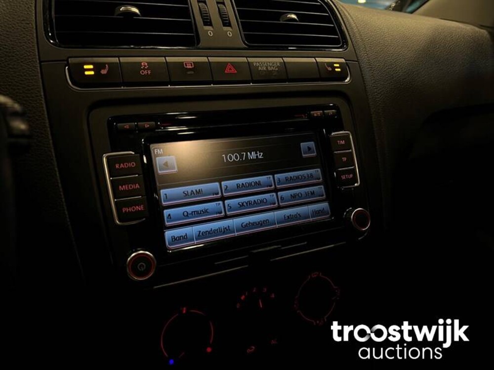 Volkswagen Polo Match TSI Highline 90pk 2012, NP-732-R