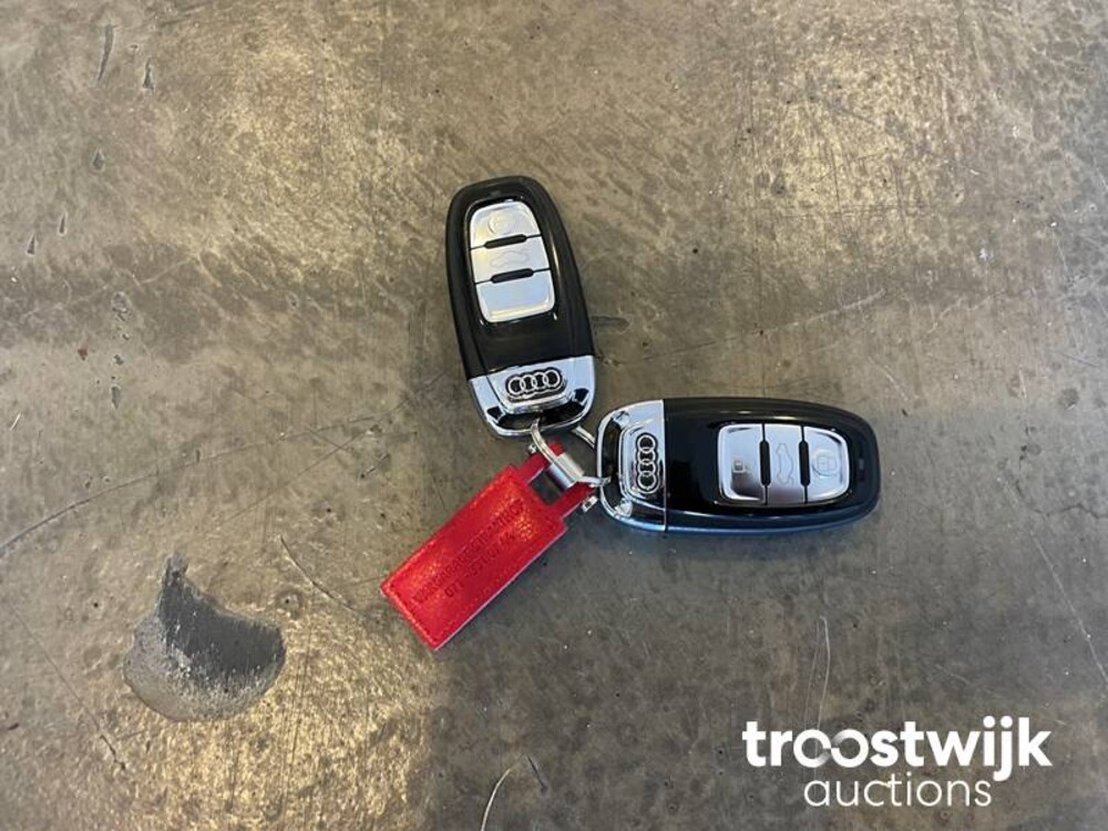 Audi RS6 Avant 4.0 V8 TFSI Quattro 560PS 2014, H-867-DV