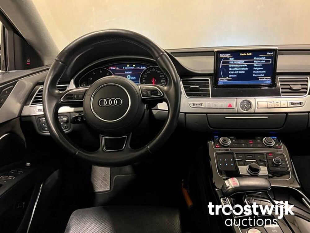 Audi A8 6.3 W12 FSI Quattro Lang Pro Line+ 500pk 2015, JS-770-X