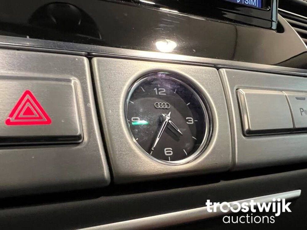 Audi A8 6.3 W12 FSI Quattro Lang Pro Line+ 500pk 2015, JS-770-X